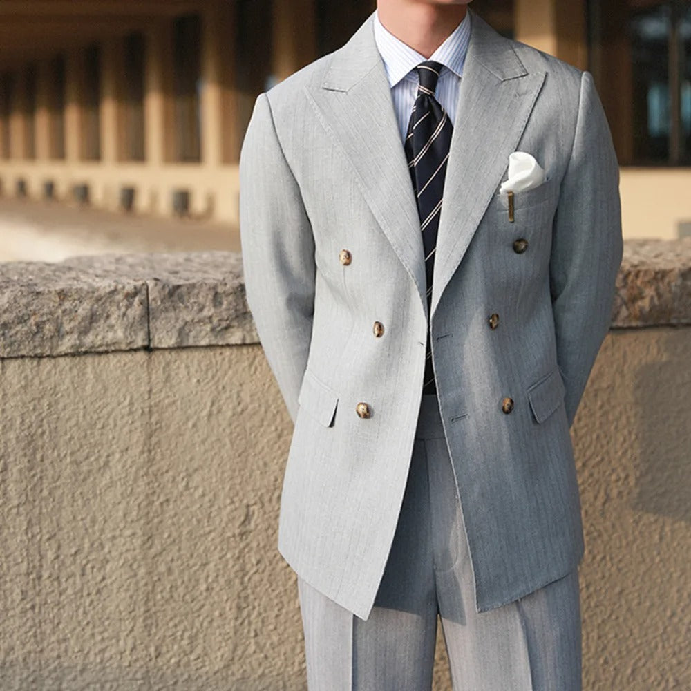 OLD MONEY SMOKING - OLD MONEY LOOKS