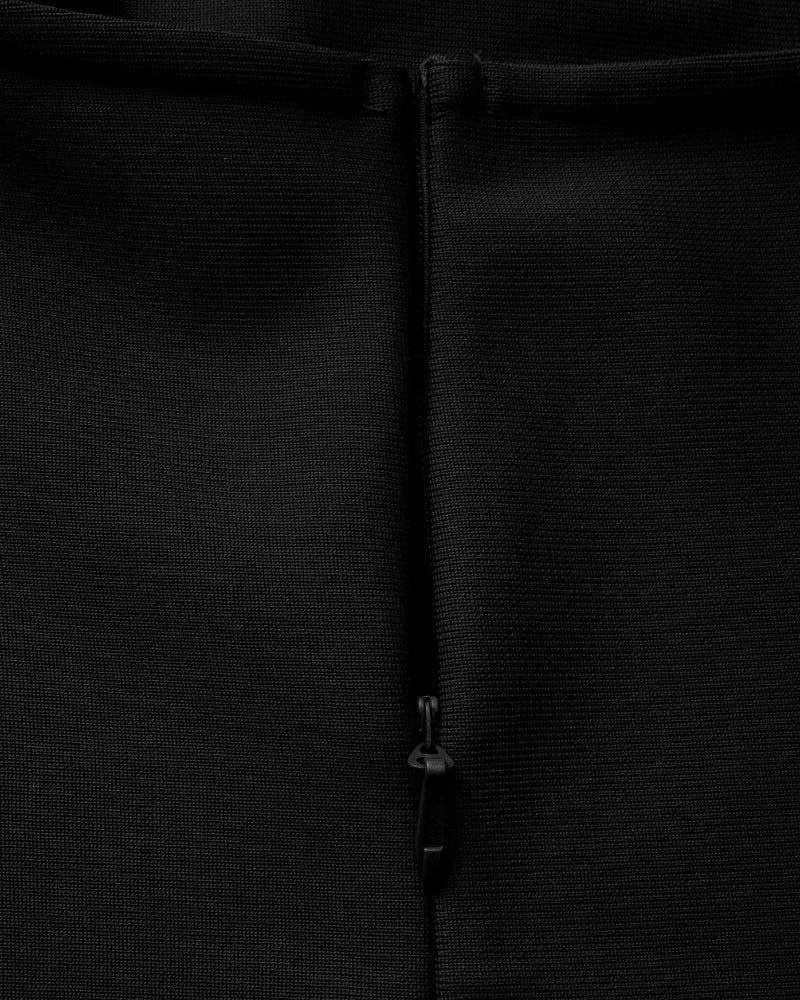 Robe longue slim à col montant
