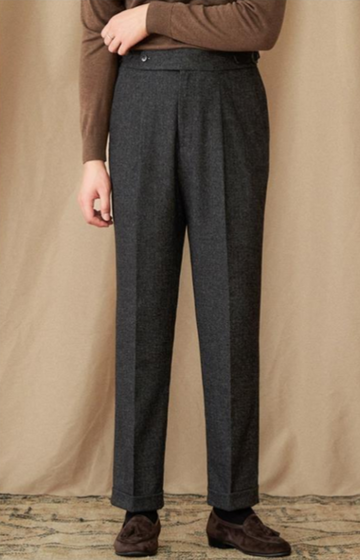 DARK GREY